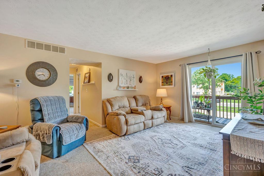 5365 Camelot Drive Unit: 42