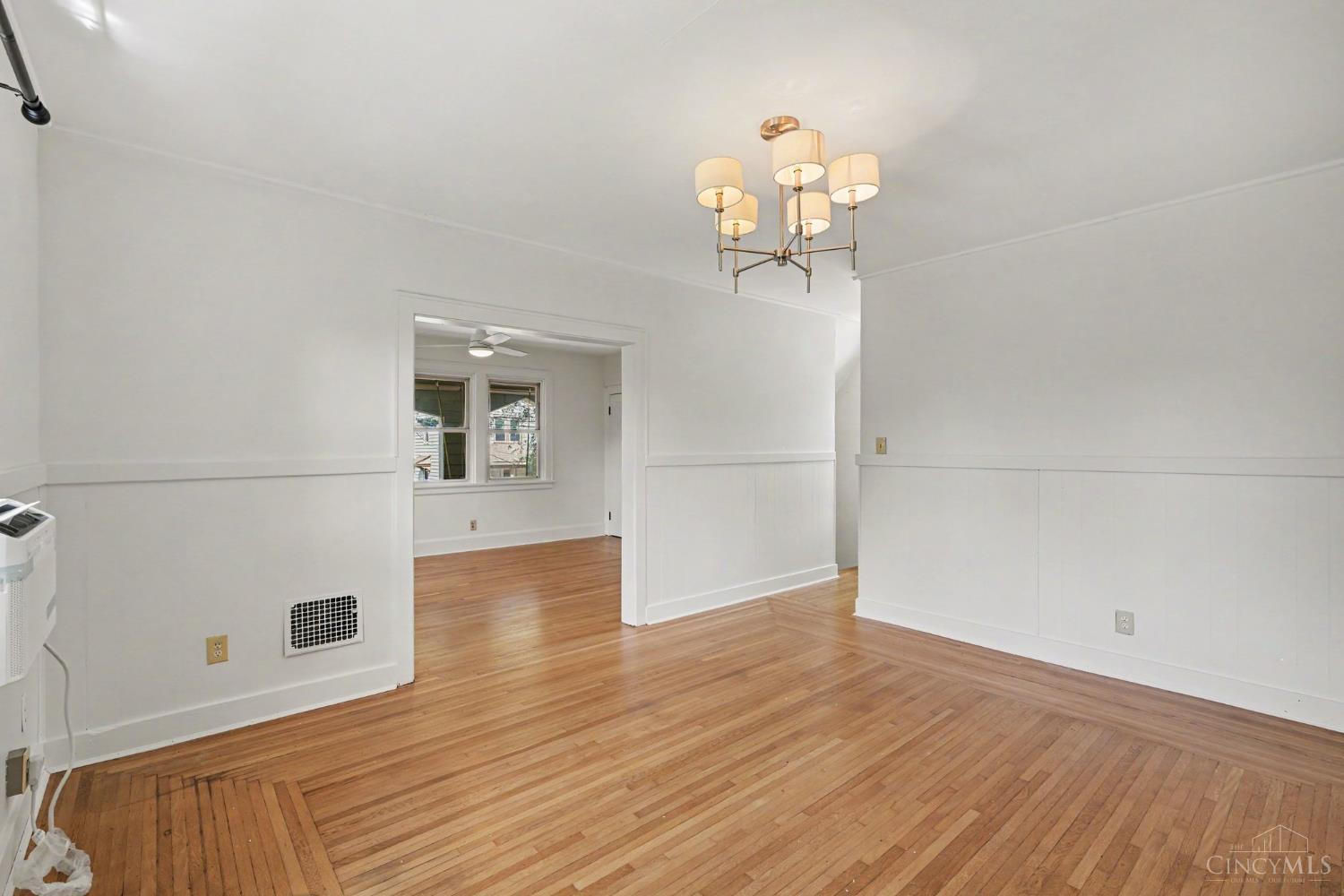 527 Flatt Terrace