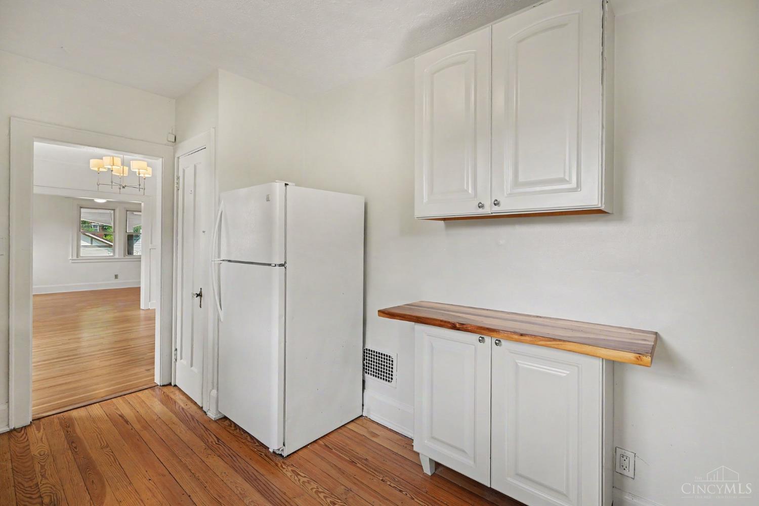 527 Flatt Terrace