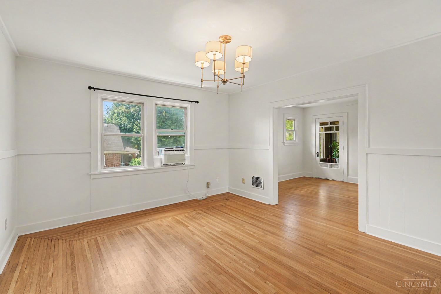 527 Flatt Terrace