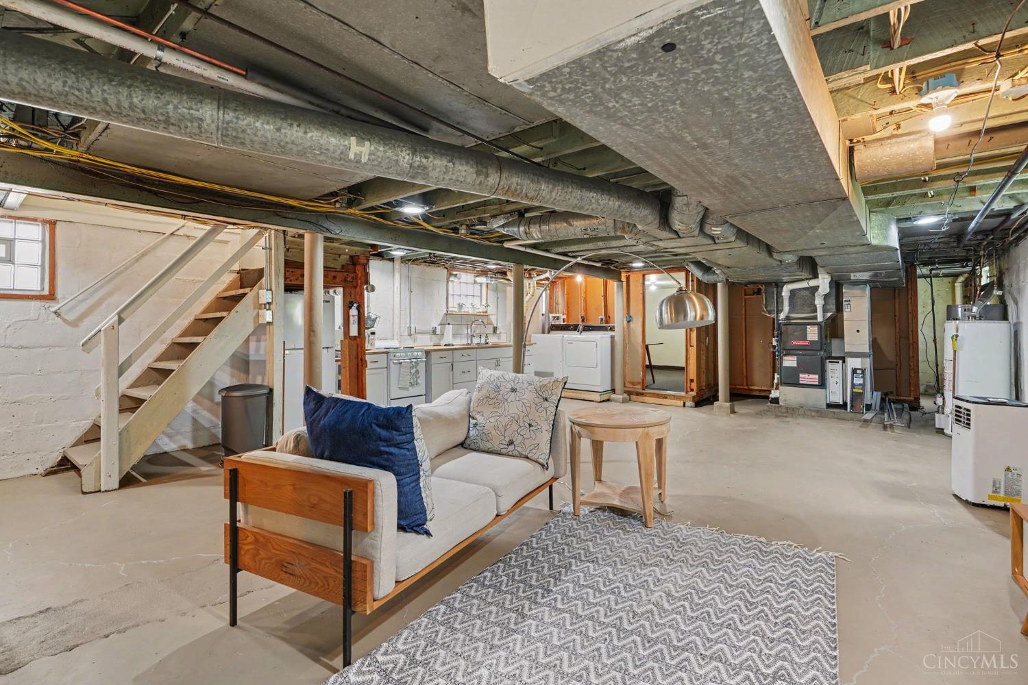 527 Flatt Terrace