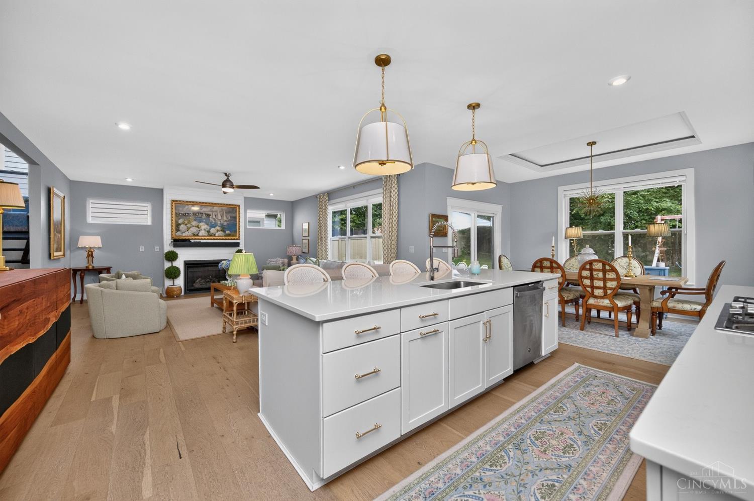 7240 Rita Lane