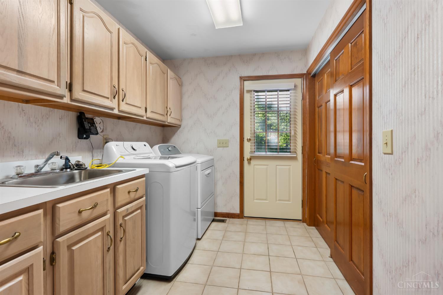 3185 Rockyhill Drive
