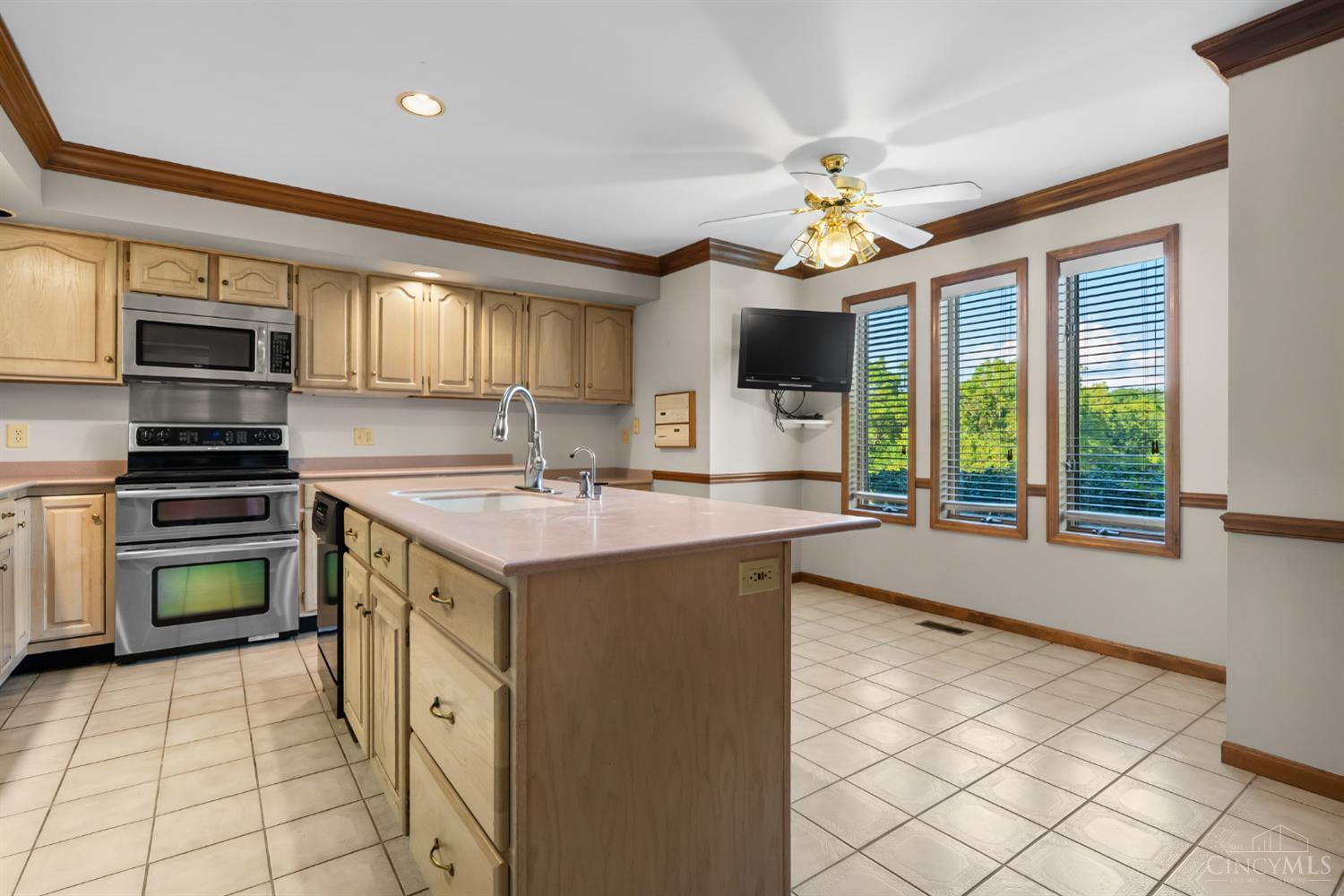 3185 Rockyhill Drive