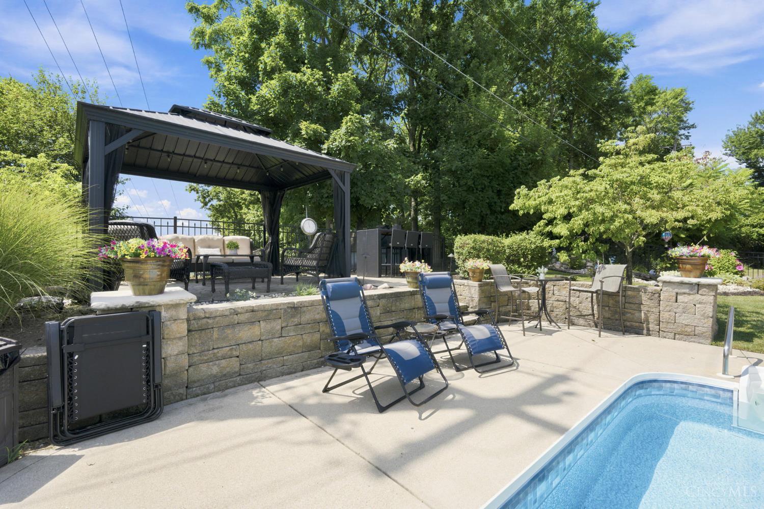 4977 Francisview Drive