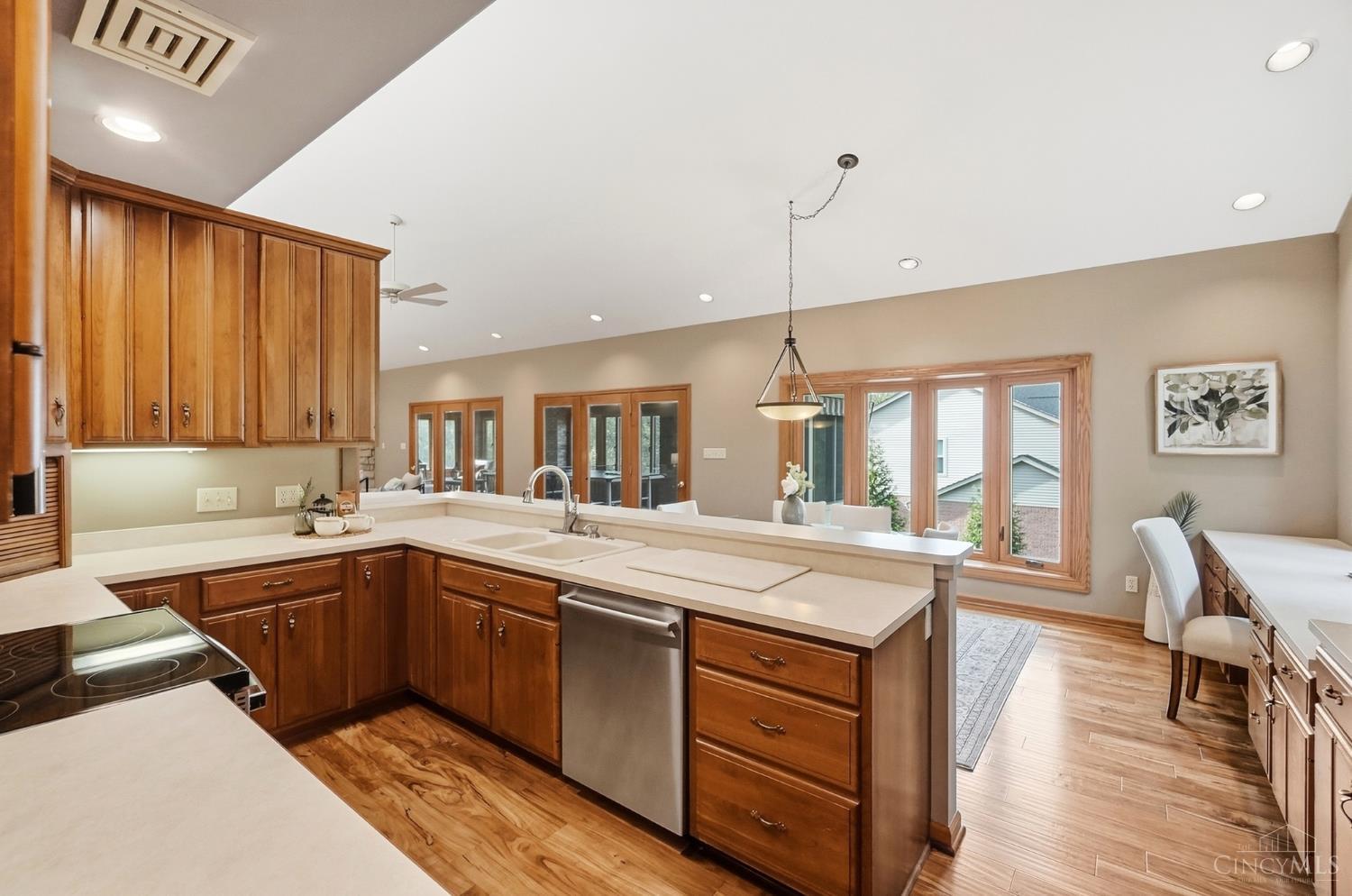4007 Top Flite Lane