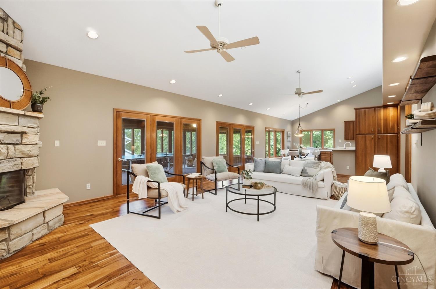 4007 Top Flite Lane