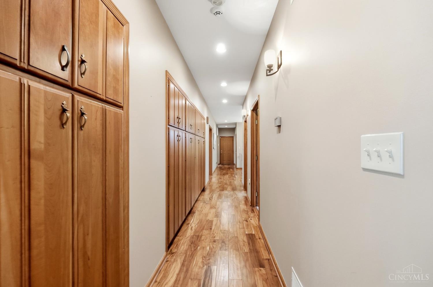 4007 Top Flite Lane