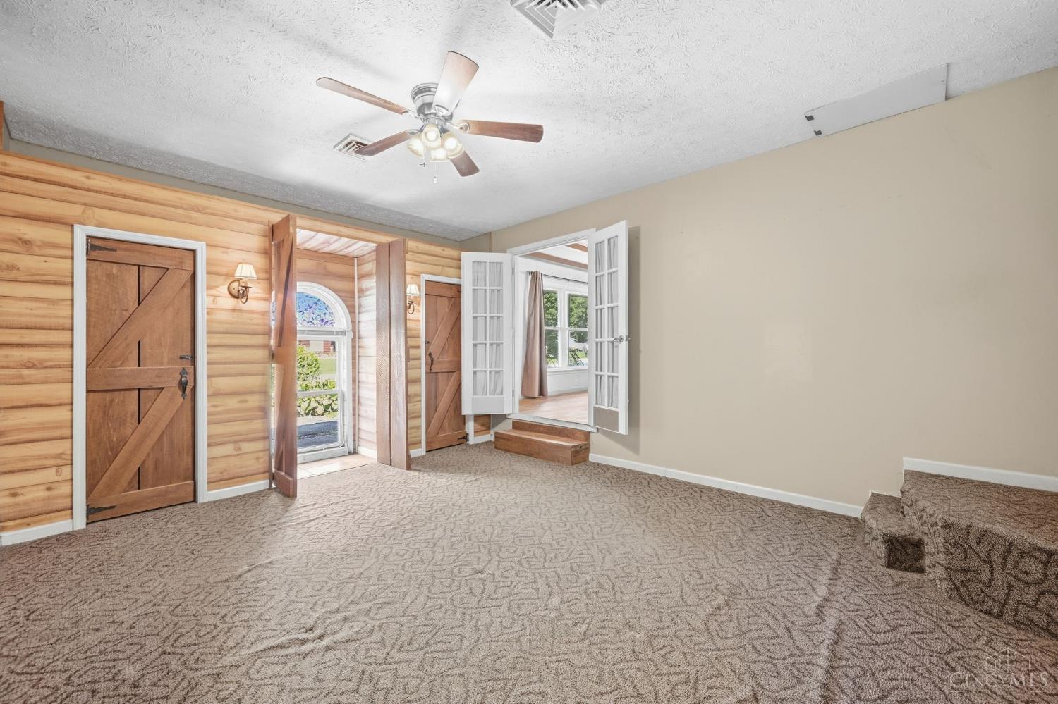 807 Fern Drive