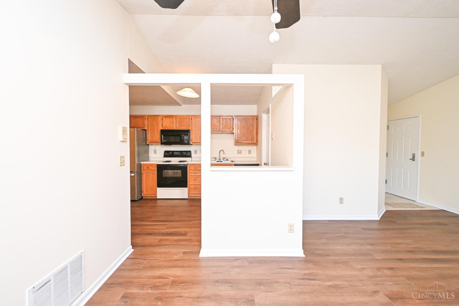 2300 Sylved Lane Unit: 5