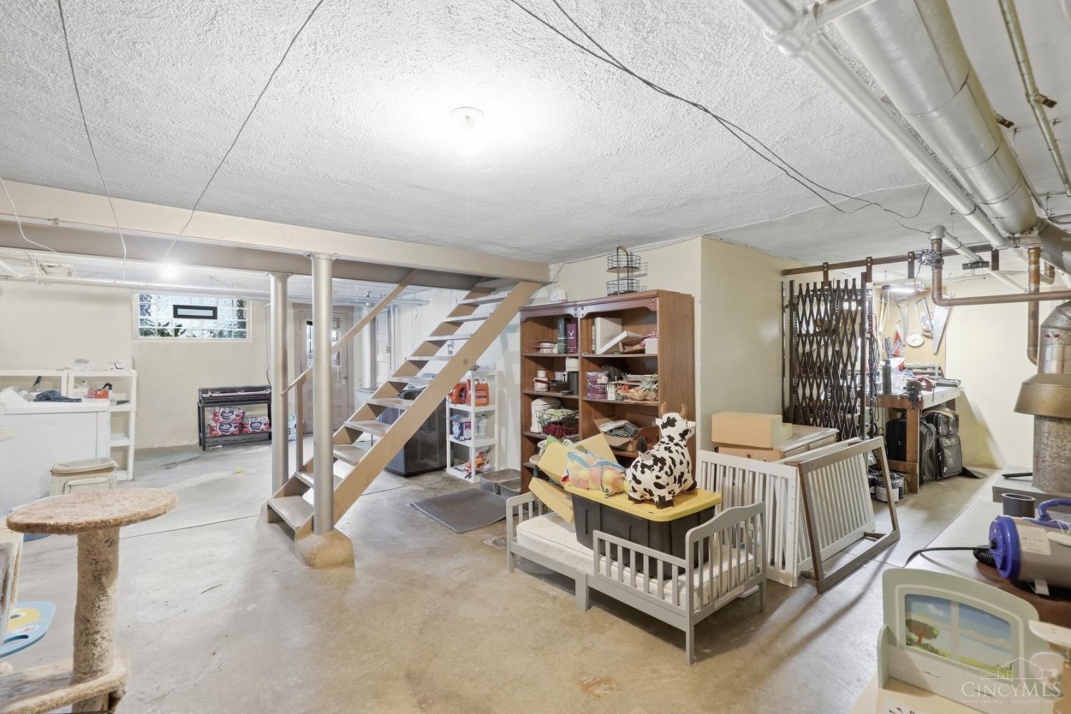 5596 Sidney Road