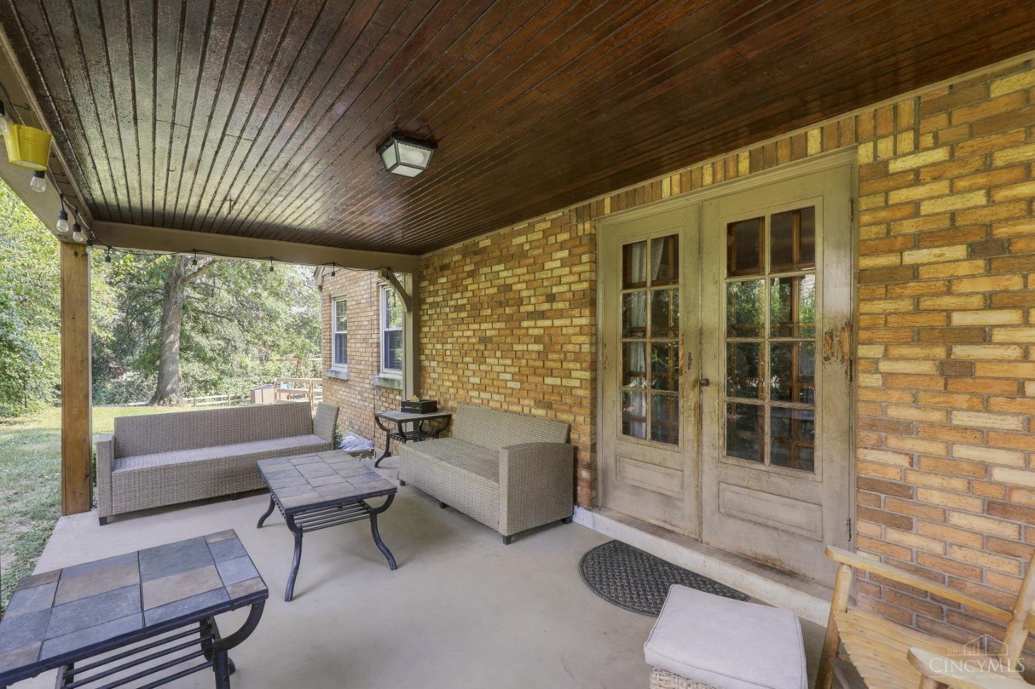 5596 Sidney Road