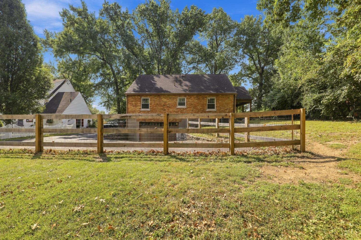 5596 Sidney Road