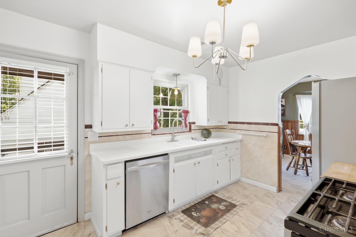 5596 Sidney Road