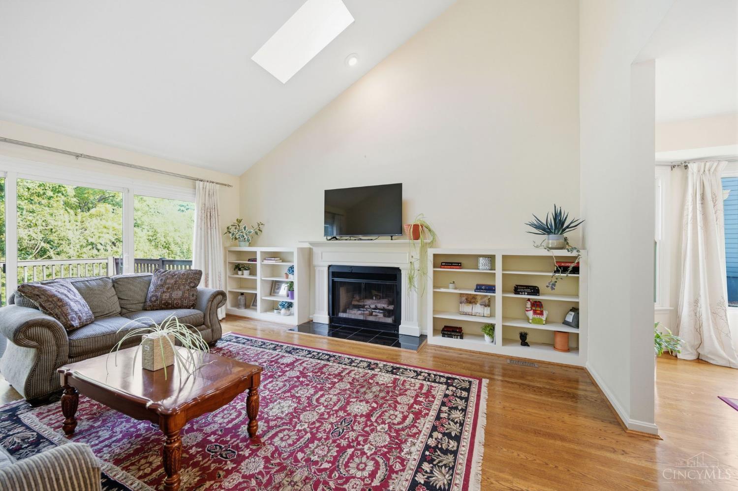 6865 Fox Hill Lane