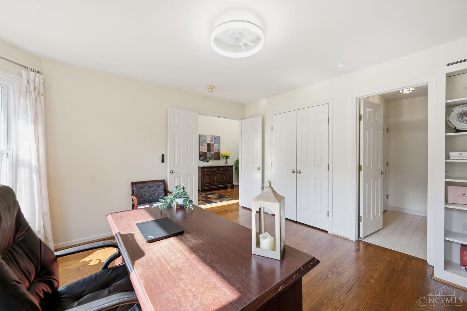 6865 Fox Hill Lane