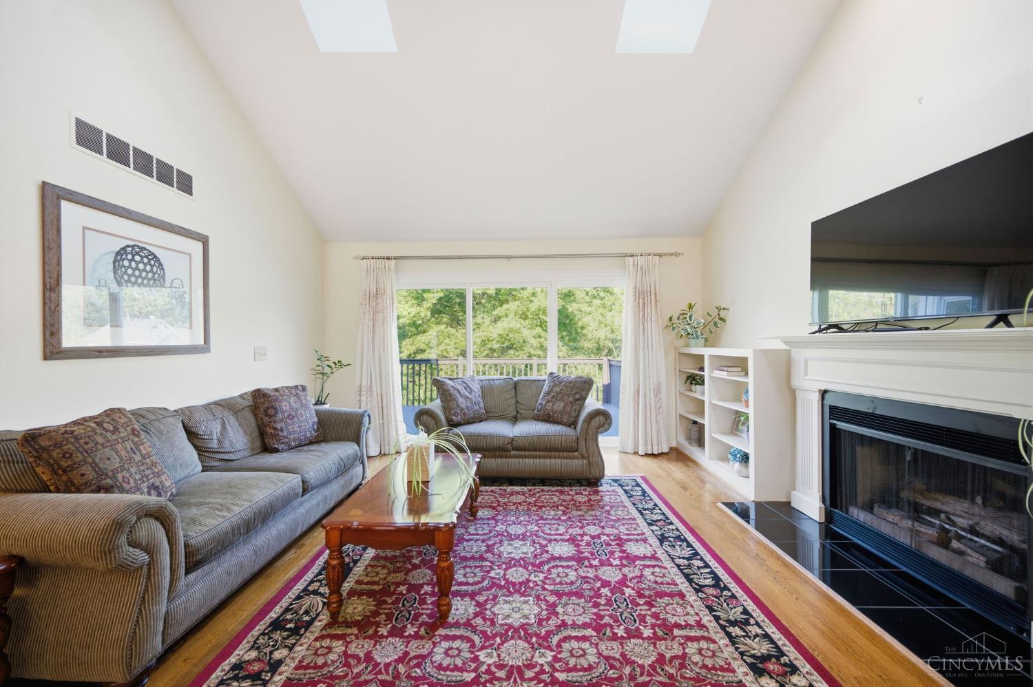 6865 Fox Hill Lane