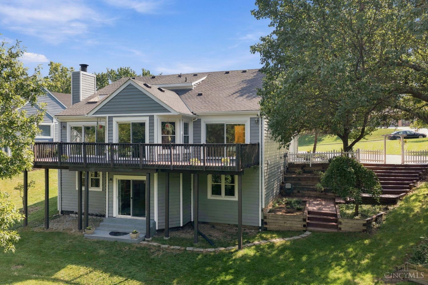 6865 Fox Hill Lane