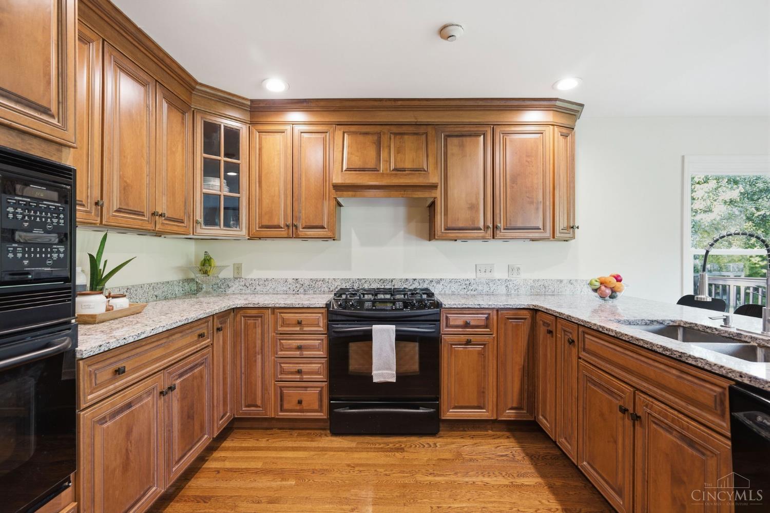6865 Fox Hill Lane