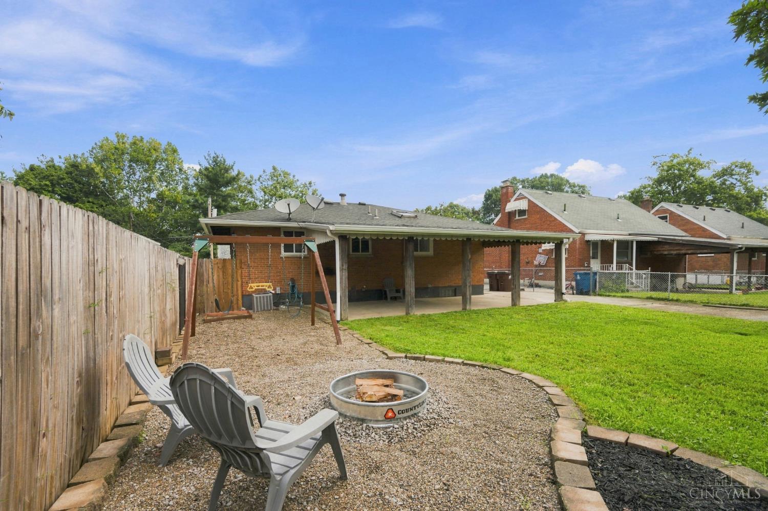 7141 Bluecrest Drive