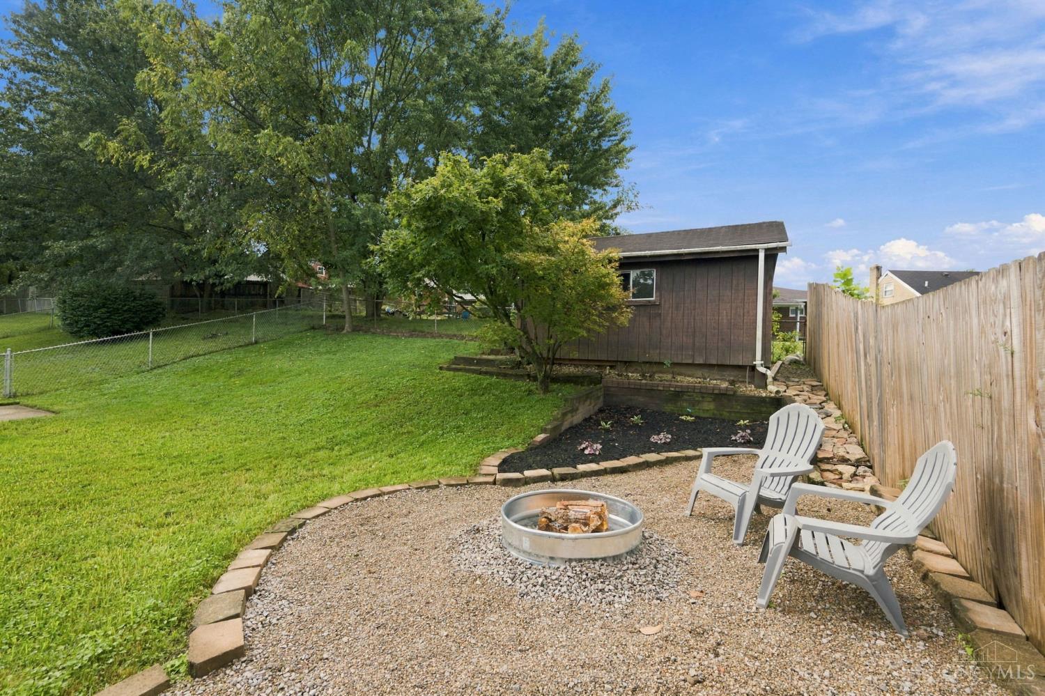 7141 Bluecrest Drive