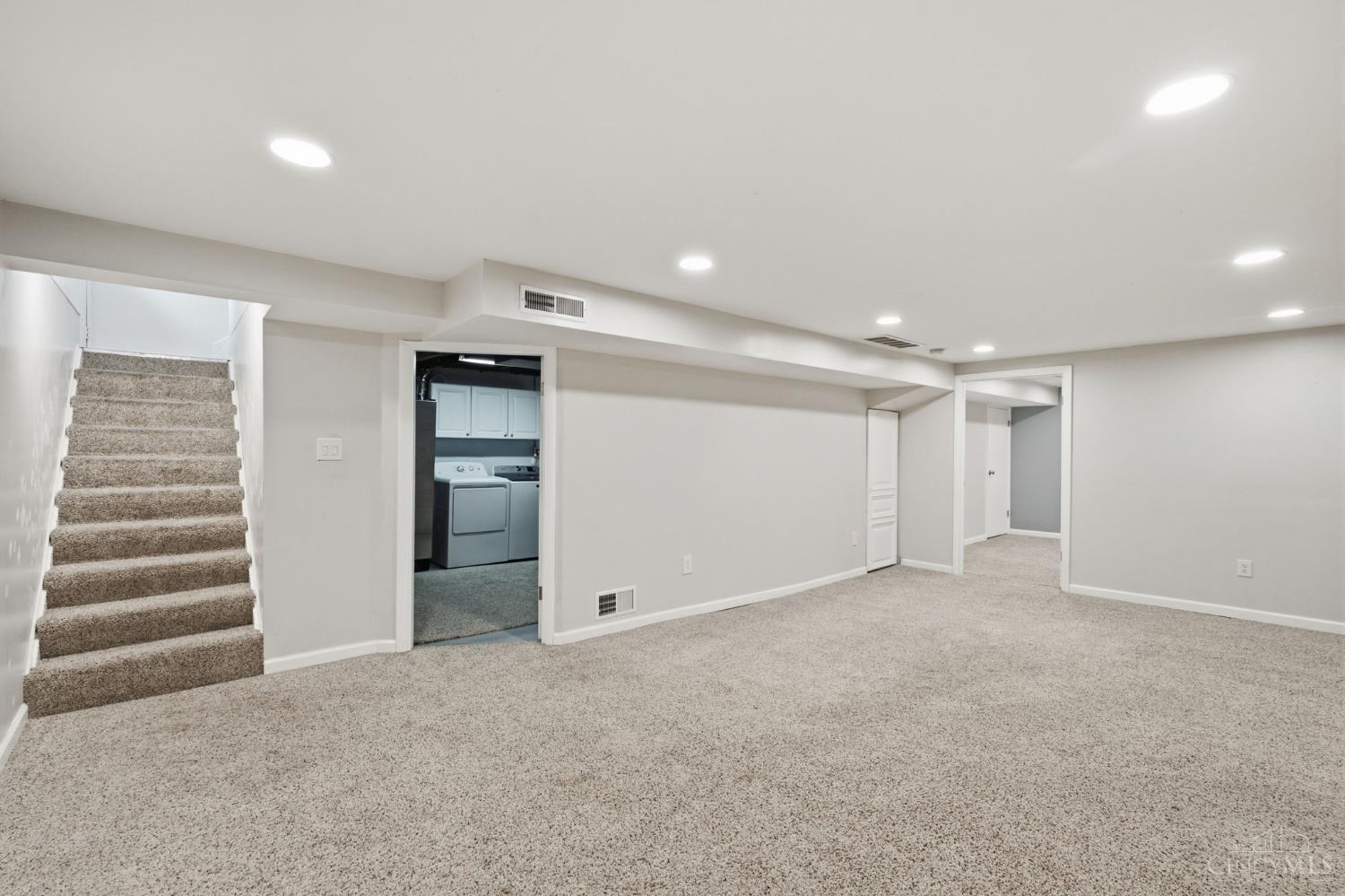 7141 Bluecrest Drive