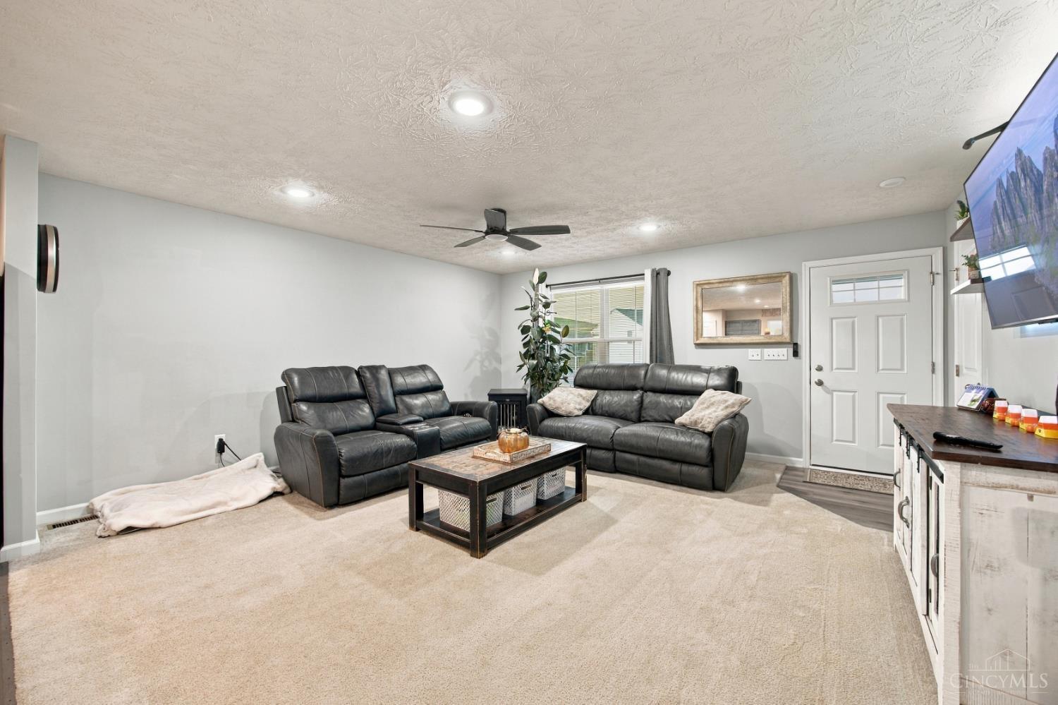10581 Franklin Drive