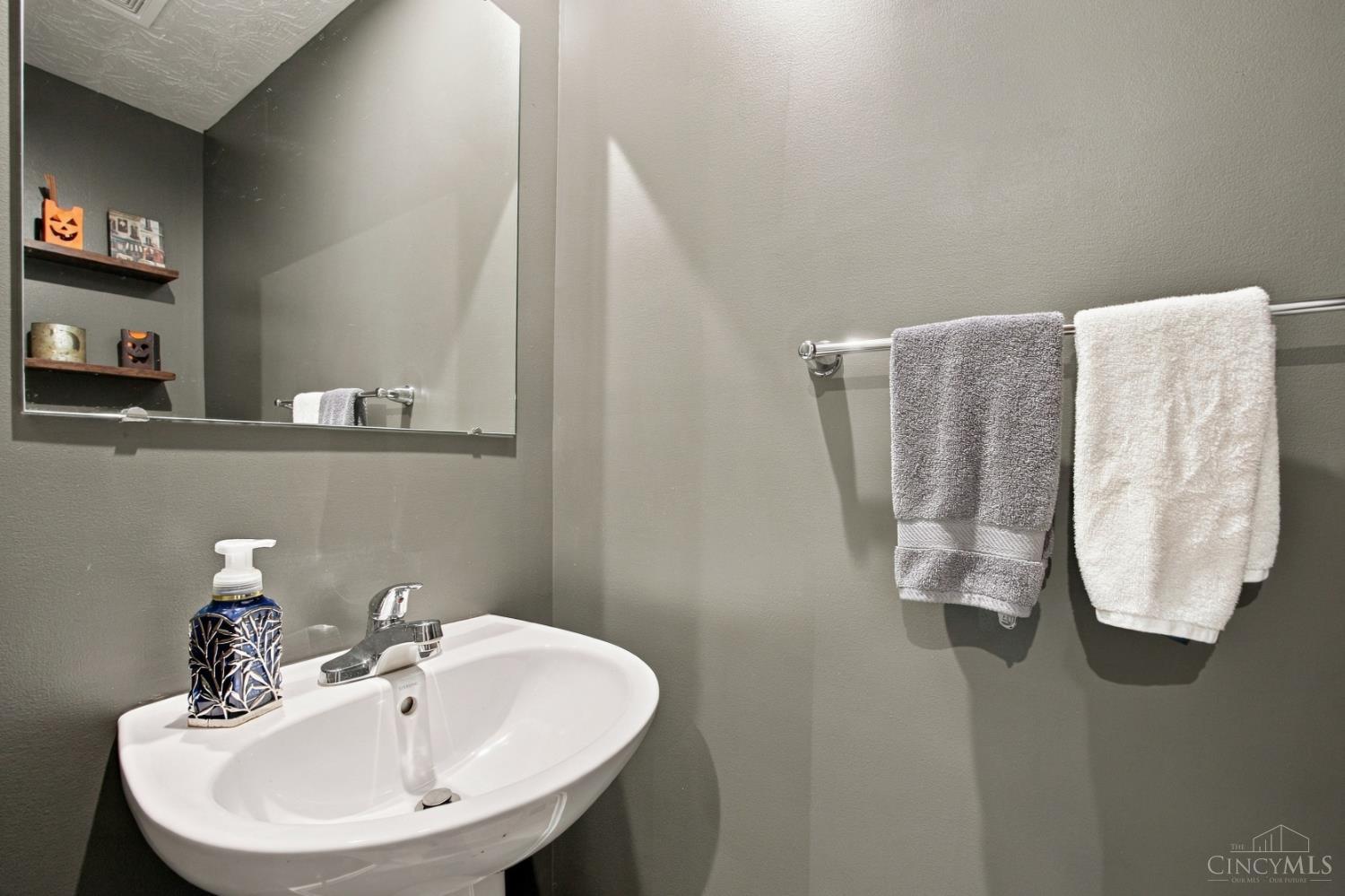 10581 Franklin Drive