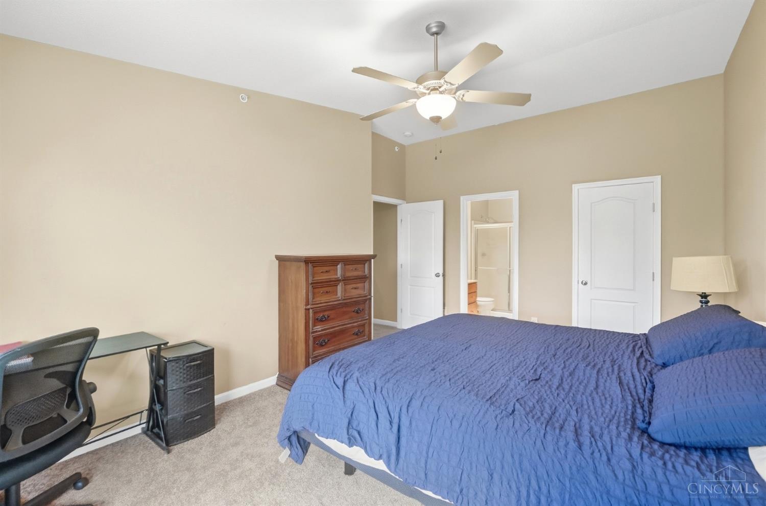 7771 Skyview Circle