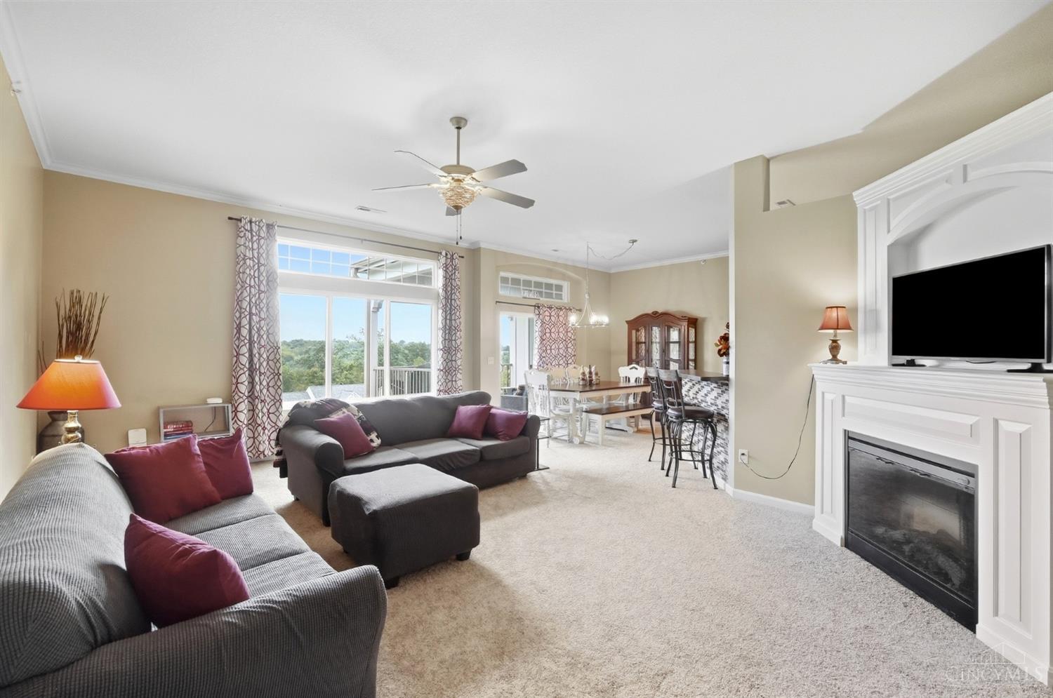 7771 Skyview Circle