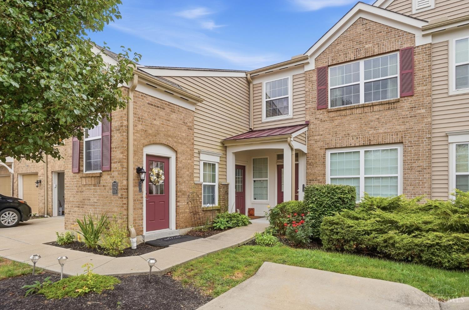 7771 Skyview Circle