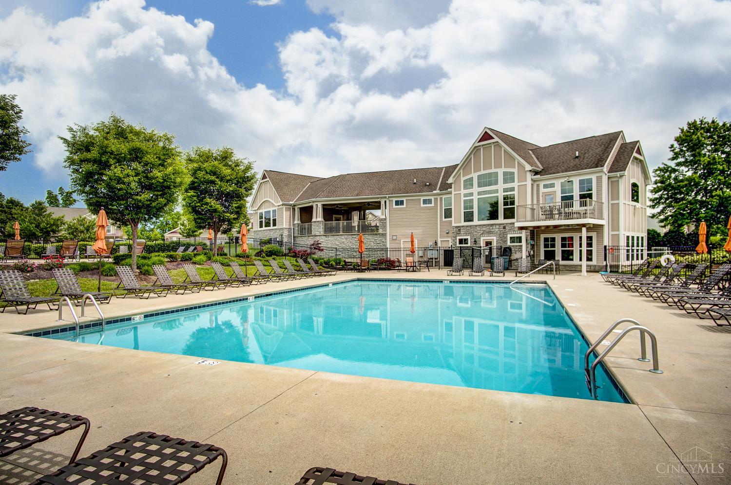7771 Skyview Circle