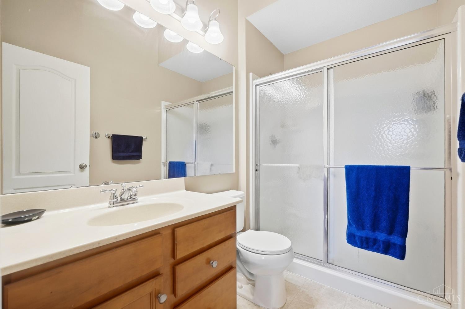 7771 Skyview Circle