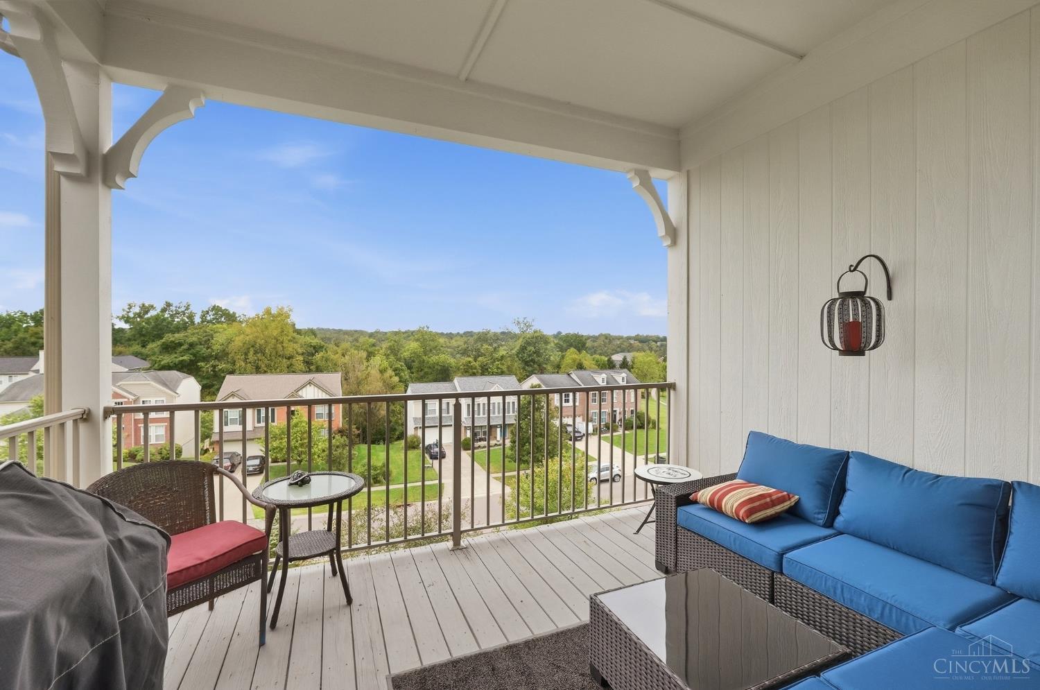7771 Skyview Circle
