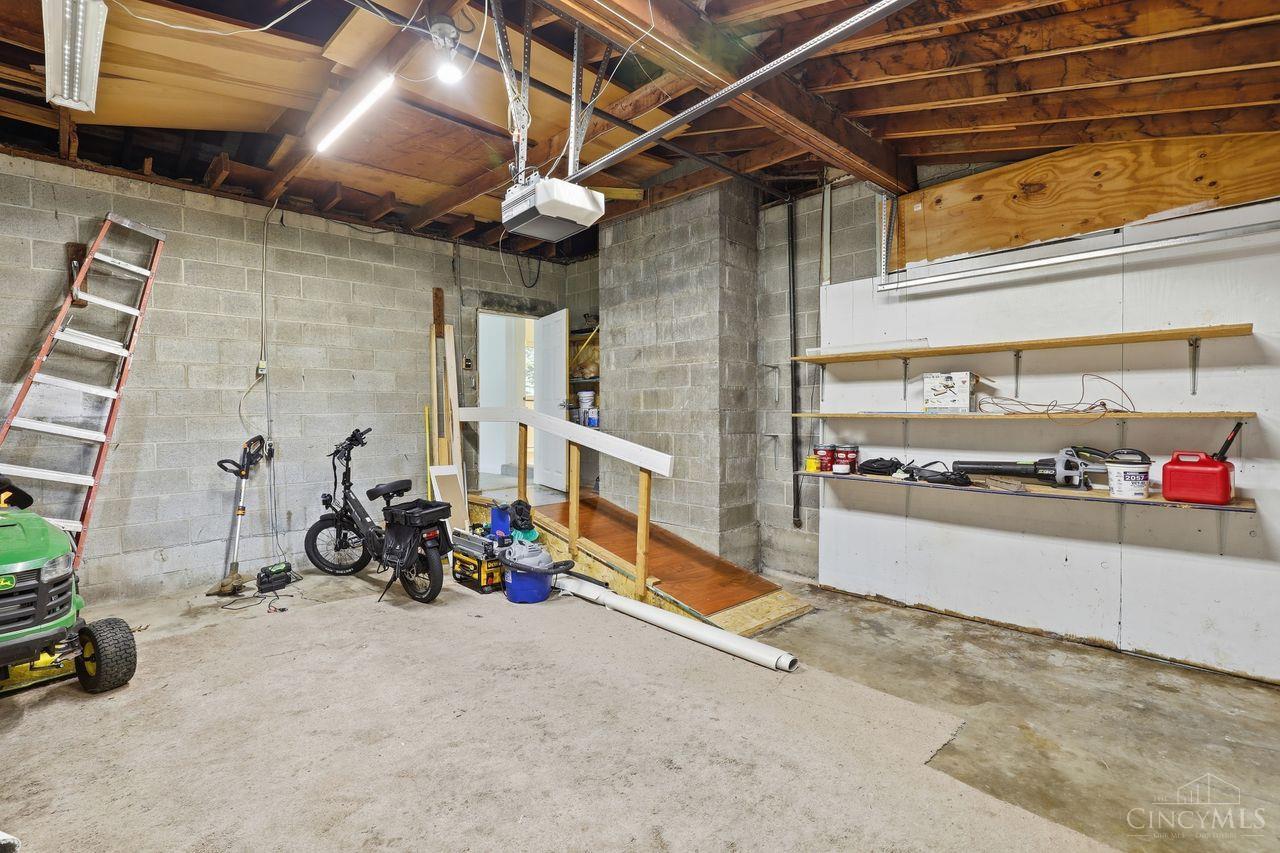 5501 Vonderhaar Court