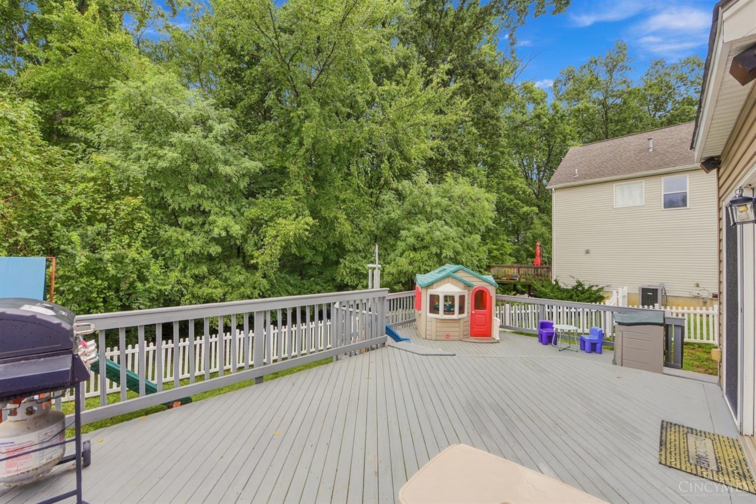 884 Ellery Drive