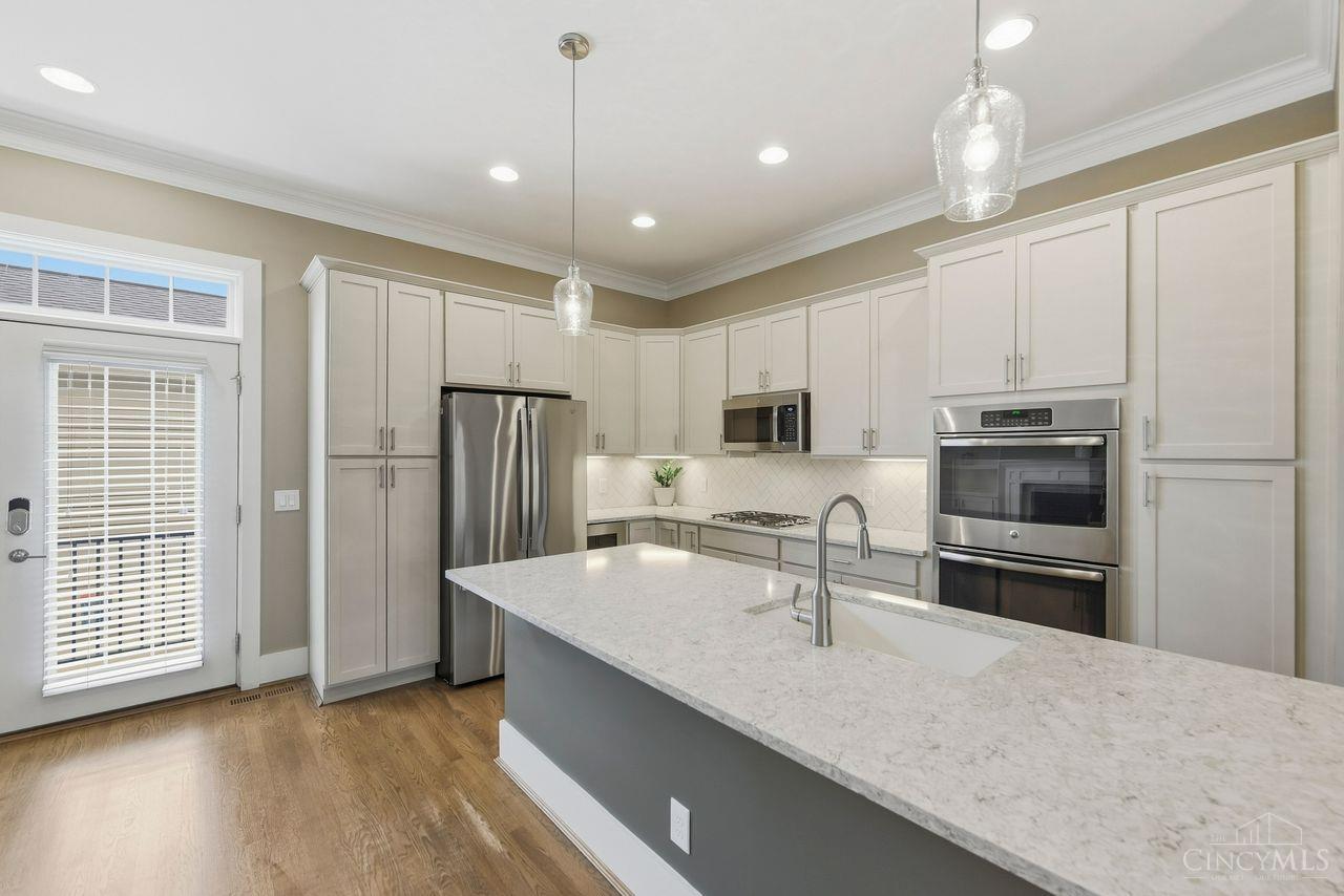 9297 Leland Court