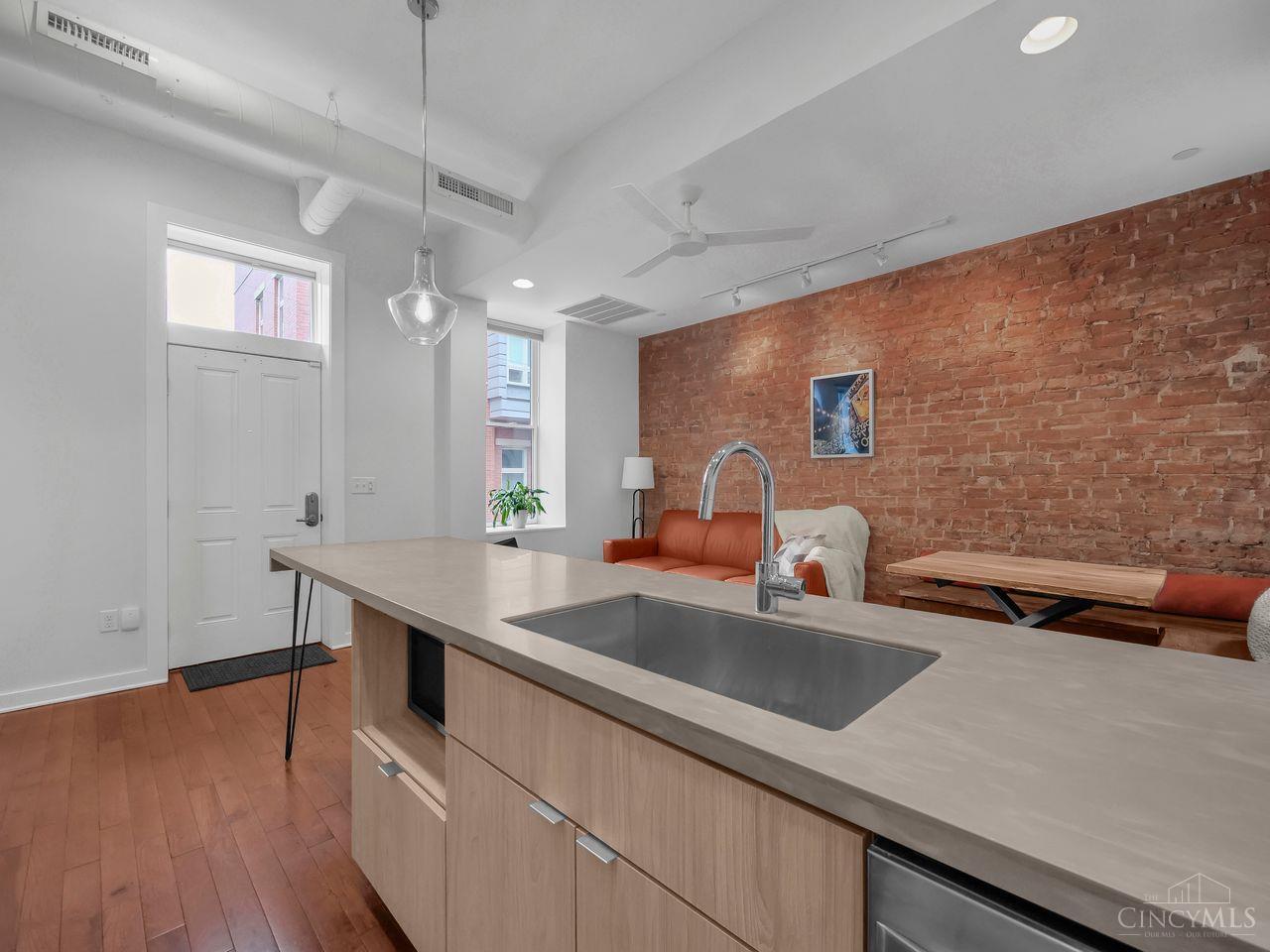 1509 Pleasant Street Unit: 151