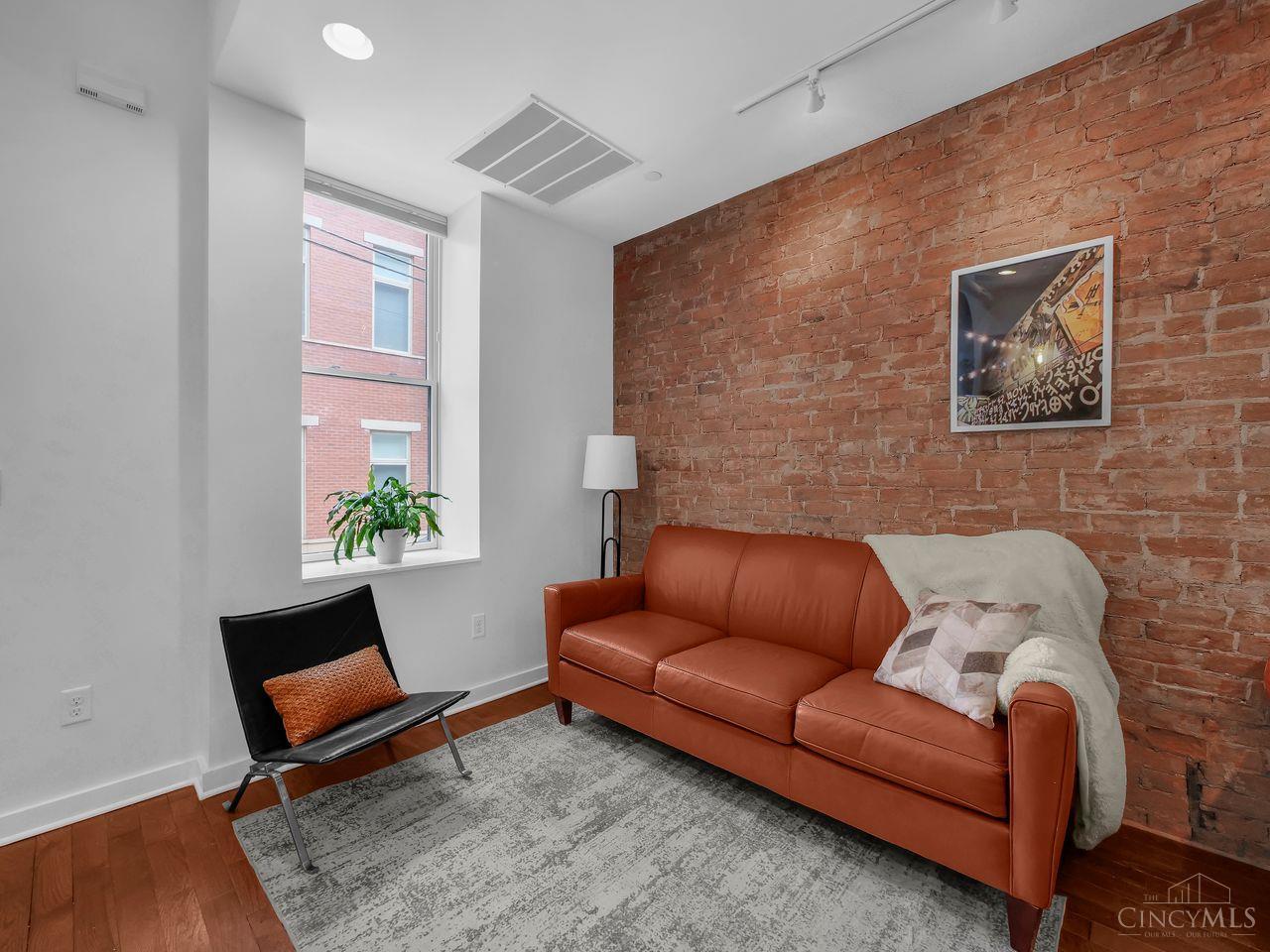 1509 Pleasant Street Unit: 151