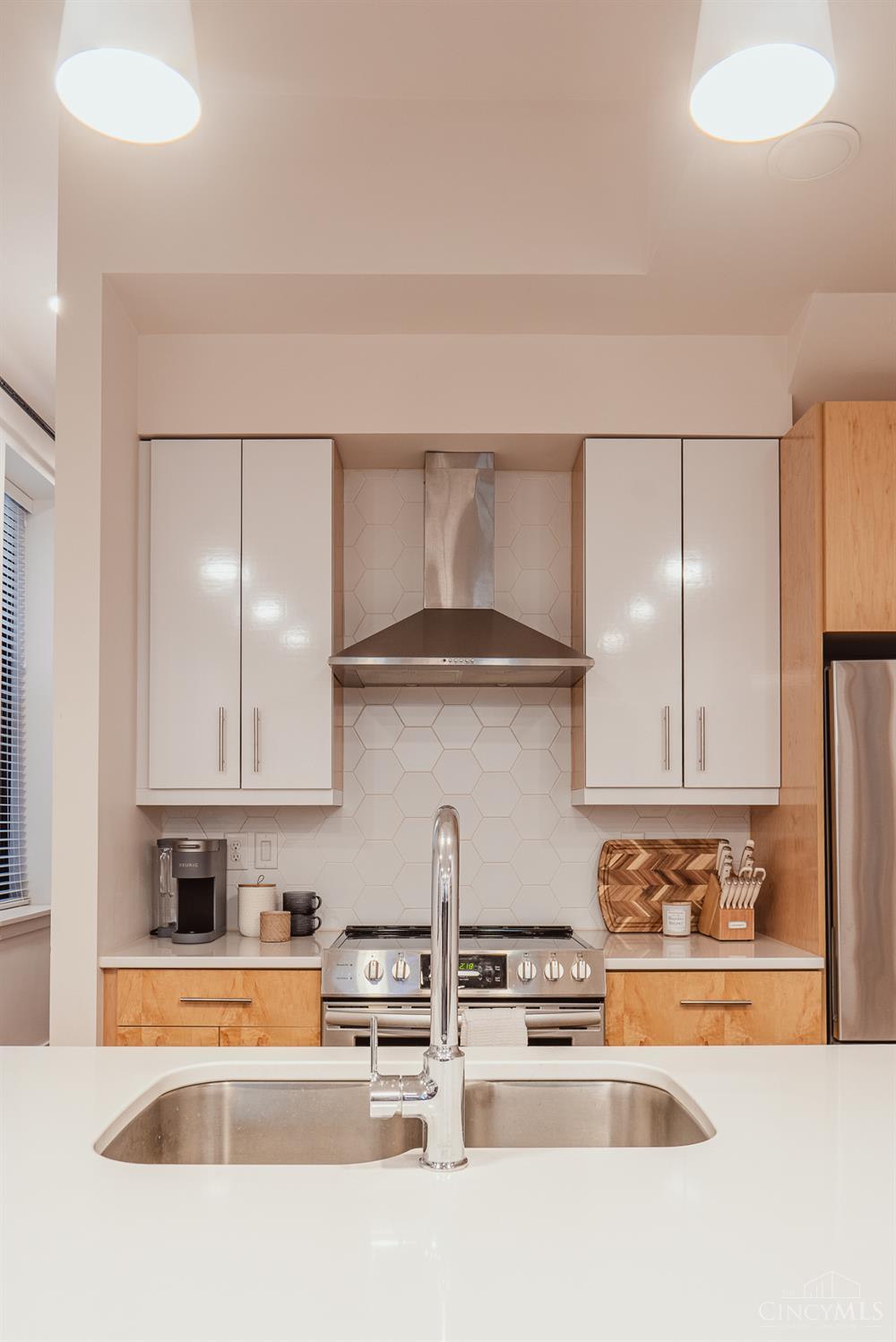 1508 Race Street Unit: 1R