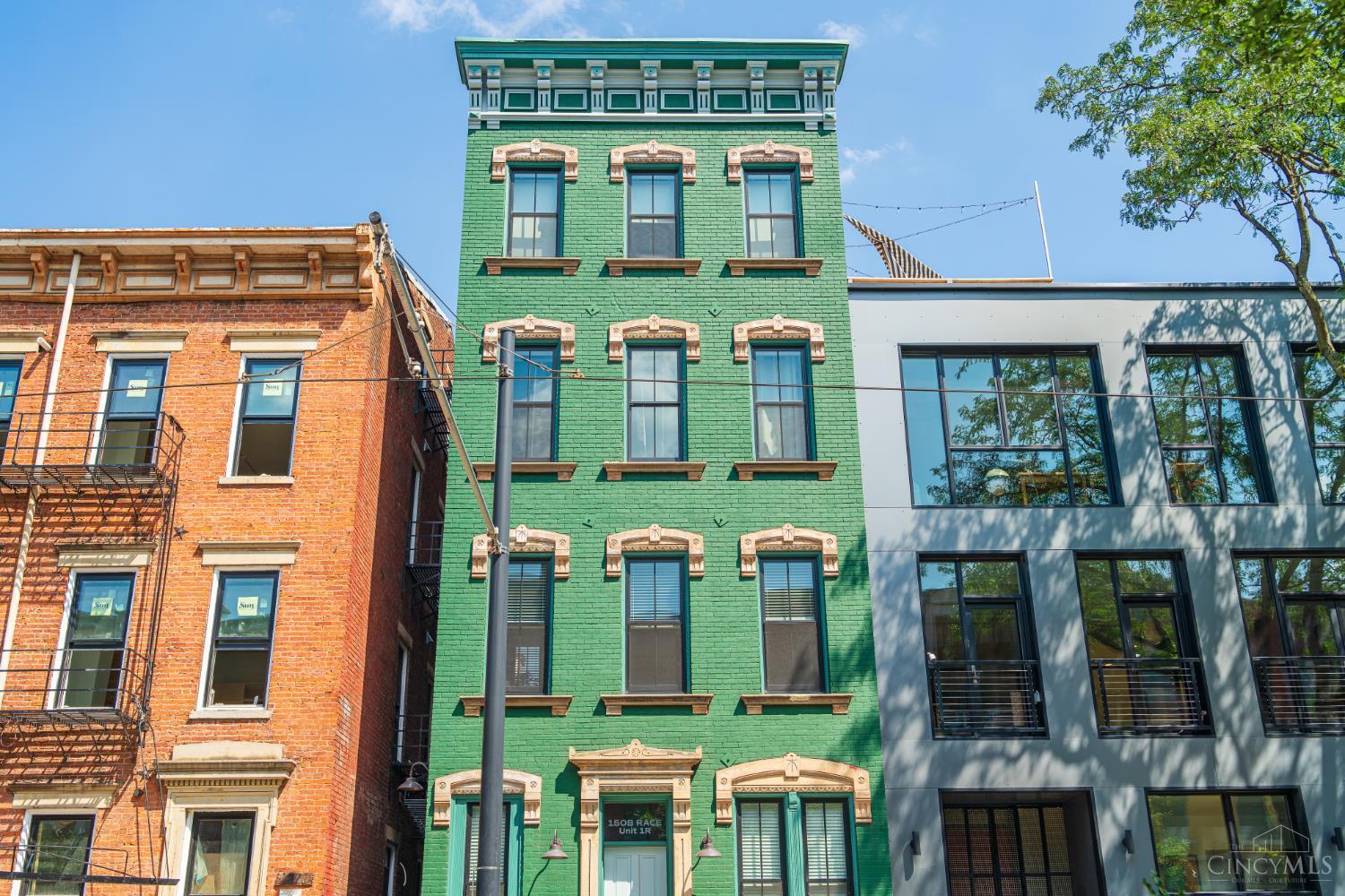 1508 Race Street Unit: 1R