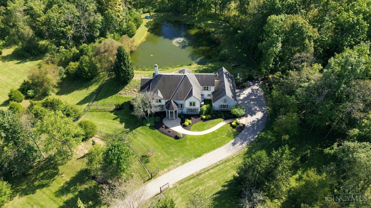 8575 Sleepy Hollow Drive