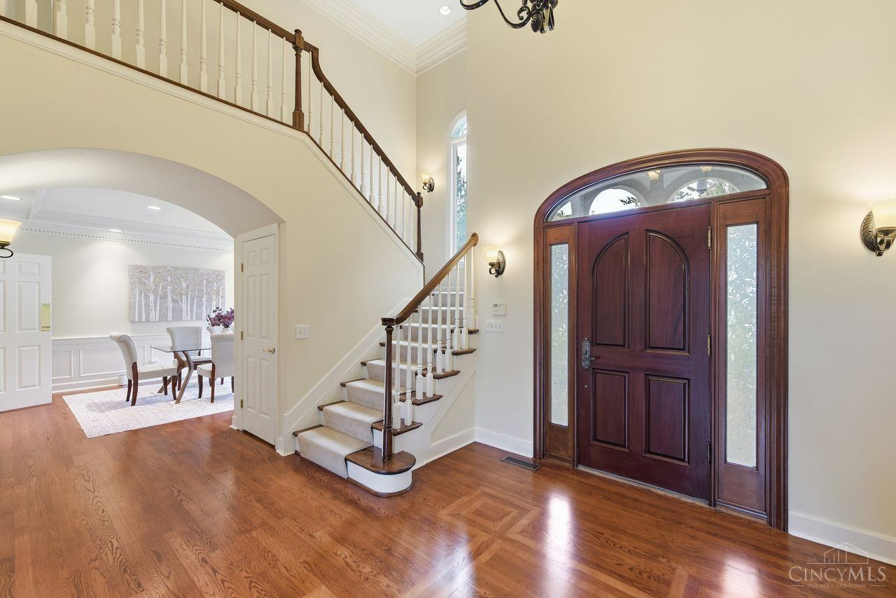 8575 Sleepy Hollow Drive