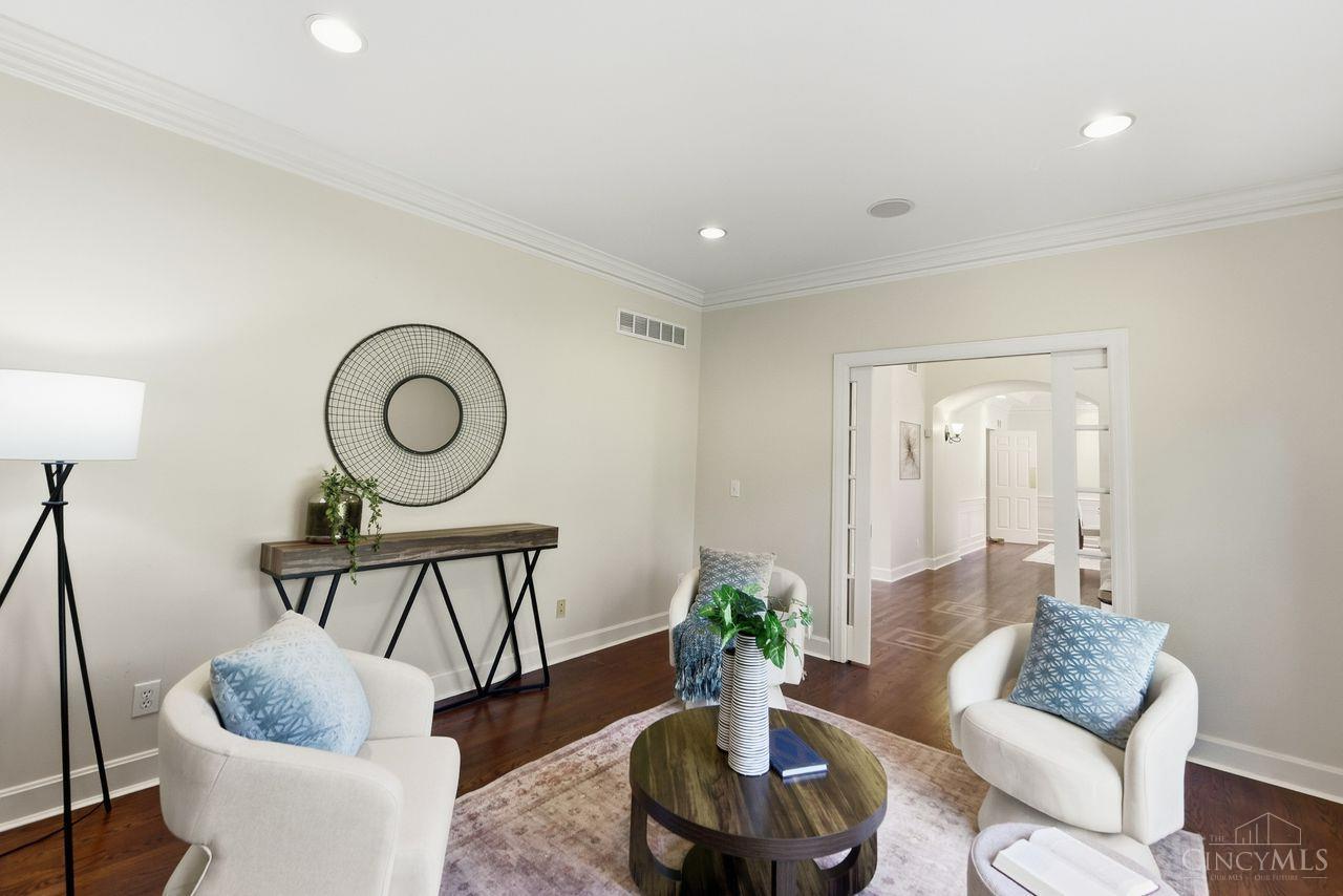 8575 Sleepy Hollow Drive