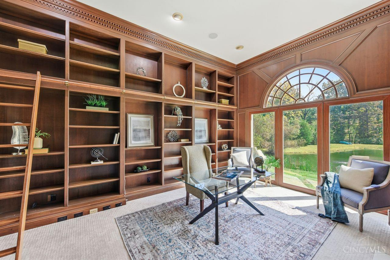 8575 Sleepy Hollow Drive
