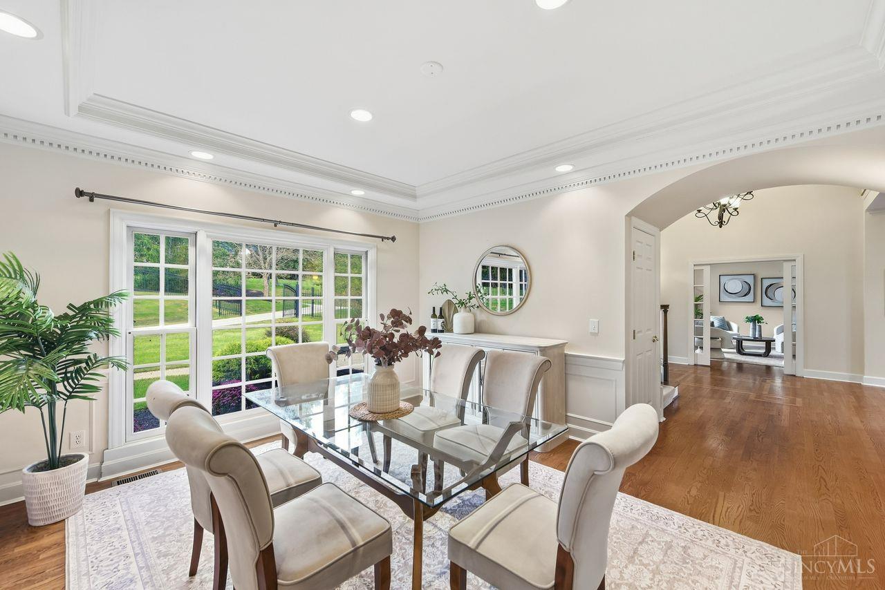 8575 Sleepy Hollow Drive