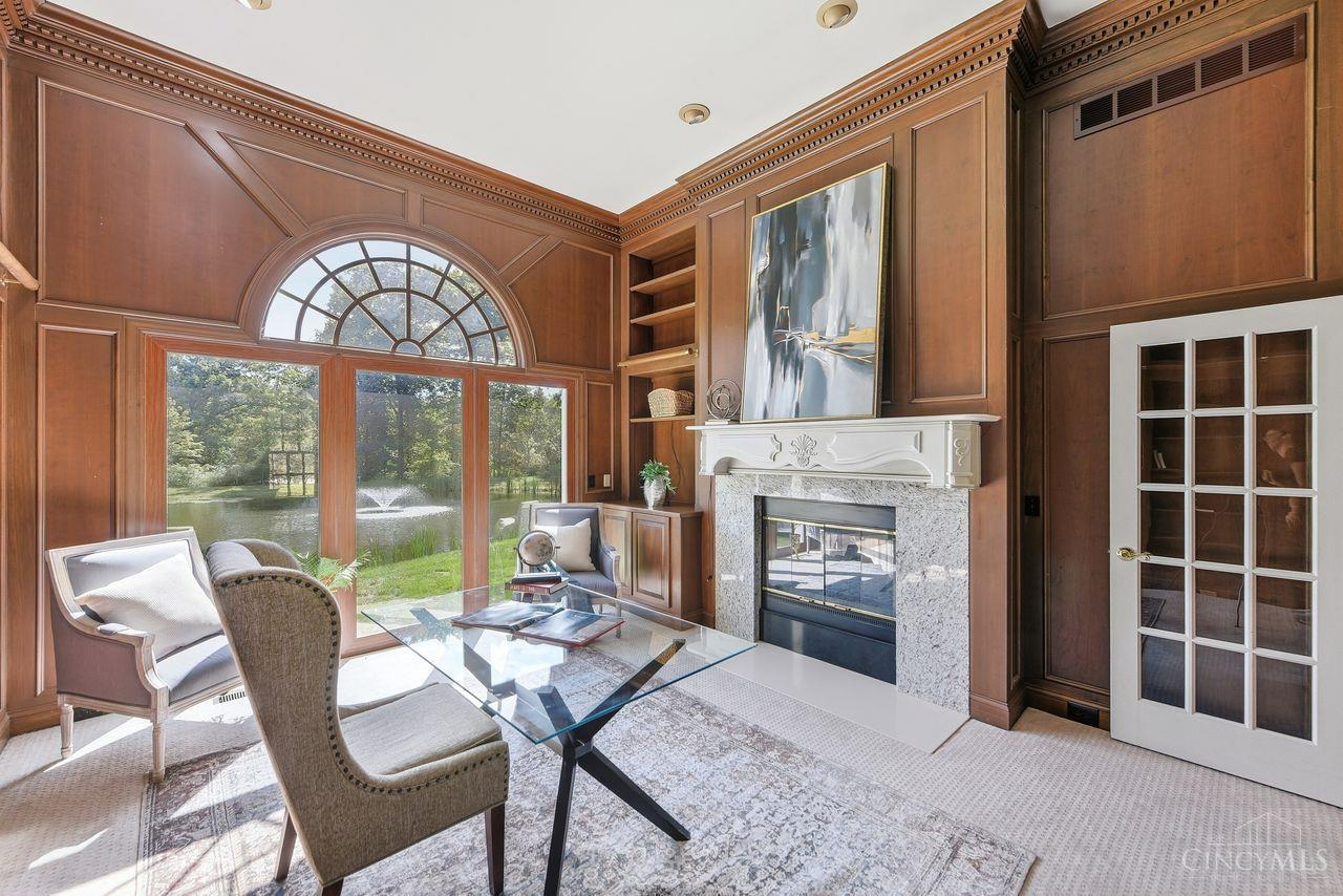 8575 Sleepy Hollow Drive