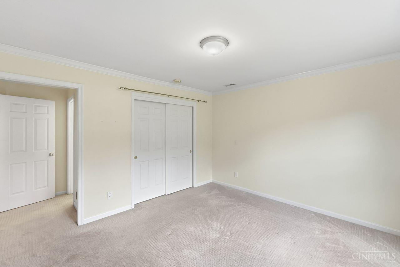 8575 Sleepy Hollow Drive