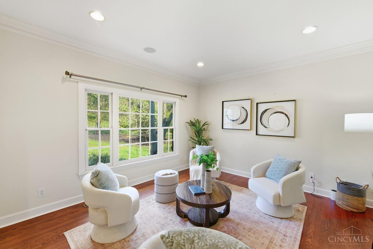 8575 Sleepy Hollow Drive