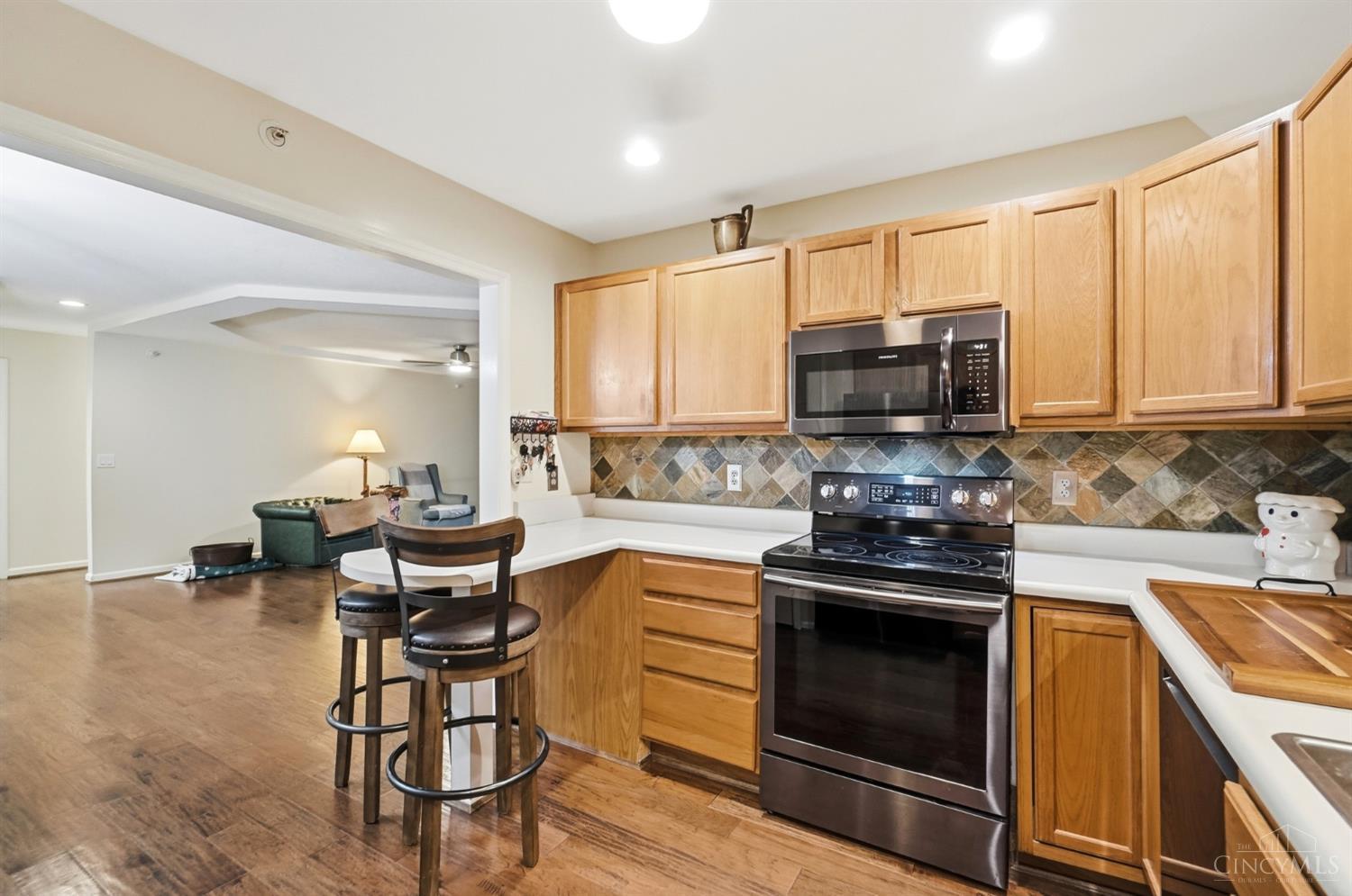 4941 N Arbor Woods Court Unit: 203